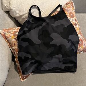 Camo Print high neck Sports Bra